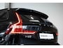 Volvo V60 T6 Plug-in hybrid AWD Plus Dark | Adaptive Cruise Control | 360° Parkeercamera | BLIS | Stoelverwarming | Stuurwielverwarming | Wegklapbare trekhaak | Harman Kardon Premium Audio | Google infotainment |