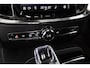 Volvo V60 T6 Plug-in hybrid AWD Plus Dark | Adaptive Cruise Control | 360° Parkeercamera | BLIS | Stoelverwarming | Stuurwielverwarming | Wegklapbare trekhaak | Harman Kardon Premium Audio | Google infotainment |