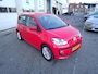 Volkswagen Up! 1.0 high up! 120.000 km NAP AUTOMAAT NAVIGATIE BOVAG GARANTIE!