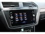 Volkswagen Tiguan 2.0 TSI R-line Leer Pano Trekhaak 4motion