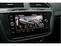 Volkswagen Tiguan 2.0 TSI 220pk 2x R-line Leer Pano Led 4motion dsg