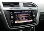 Volkswagen Tiguan 2.0 TSI R-line Black Style Leer Pano 4motion