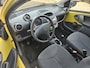 Peugeot 107 1.0-12V XR