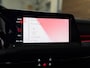 Volkswagen Golf 1.5 eTSI R-Line | IQ LED | Licht + Zicht | Discover Media | Camera | Comfort Pakket | CarPlay | DAB+ |