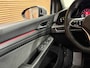 Volkswagen Golf 1.5 eTSI R-Line | IQ LED | Licht + Zicht | Discover Media | Camera | Comfort Pakket | CarPlay | DAB+ |