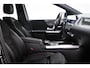Mercedes-Benz B-klasse 180 Business Solution AMG | HALF LEDER | STOELVERWARMING | APPLE | CAMERA | TREKHAAK