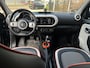 Renault Twingo Z.E. R80 Série Limitée Vibes // LED // CRUISE // HALF LEDER // CAMERA+SENSOREN // NAVI // STOELVERWARMING //