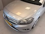 Mercedes-Benz A-klasse 180 | NAVI | SPORTSTOELEN | AIRCO | 17"LMV |