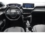 Peugeot 208 1.2 PureTech Blue Lease Allure | 18000KM | Automaat | 3D i-Cockpit | Camera | Navigatie | Cruise
