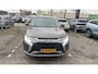 Mitsubishi Outlander 2.4 PHEV Pure | Trekhaak | Parkeercamera | Stoelverw. |