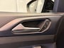 Volkswagen T-Cross 1.0 TSI Life | CAR PLAY | NAVI | PARK PILOT | DONKER GLAS |