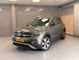 Volkswagen T-Cross 1.0 TSI Life | CAR PLAY | NAVI | PARK PILOT | DONKER GLAS |
