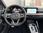 Volkswagen Golf VIII 1.5 eTSI 110kW R-Line DSG | Pano | LED | Navi | Climate | Camera | Parkeer sensoren |