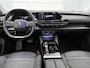 Citroën C5 X Feel 130pk Automaat | Navigatie | Achteruitrijcamera | Keyless | Adaptieve Cruise Control | Parkeersensoren v+a | Adaptief demping systeem | Armsteun | Led koplampen | Comfortstoelen Stof/kunstleder | Apple Carplay / Android Auto | Digitaal instrumentenpaneel | Donker getint glas | 19" lichtmetalen velgen |