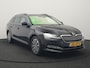 Skoda Superb Combi 1.4 TSI iV Business Edition Plus Plug In Hybrid 218pk PHEV | Trekhaak Af Fabriek | Crystal LED | Canton Audio | Sportstoelen & Stuur Verwarmd | Camera | Keyless | Cruise Control | Navigatie | Apple Carplay | Virtual | DAB | 17"L.M |