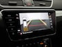 Skoda Superb Combi 1.4 TSI iV Business Edition Plus Plug In Hybrid 218pk PHEV | Trekhaak Af Fabriek | Crystal LED | Canton Audio | Sportstoelen & Stuur Verwarmd | Camera | Keyless | Cruise Control | Navigatie | Apple Carplay | Virtual | DAB | 17"L.M |