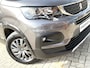 Peugeot Rifter 110 Pk Benzine * Navigatie * Trekhaak * Airco * Parkeer Camera * Cruise Control * Hoge Zit * Vingerhoets; Vierde Generatie Eersteklas Service. Al meer dan 100 jaar een begrip in de Brabantse Kempen,