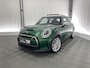 MINI Mini Electric Classic 33 kWh | Apple carplay | Pano dak | Navi | Stoel- en stuurverw | Sportstoelen | Sfeerverlichting