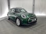 MINI Mini Electric Classic 33 kWh | Apple carplay | Pano dak | Navi | Stoel- en stuurverw | Sportstoelen | Sfeerverlichting