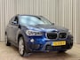 BMW X1 sDrive20i 192 PK Org.NL! / HUD / Naiv Pro / Keyless / Afn. Trekhaak / Camera / Leder / Stoelverwarming / LED / 18'' LMV