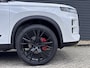 Jaecoo 7 1.5 GDI SHS-P Exclusive Black Pack, Cognac Ledere bekleding en 21 Inch velgen met 1500 KG trekgewicht, 1200 KM RANGE Navigatie, Elektrische achterklep, Luxe lederen bekleding en 7 jaar garantie Nu met 3000 euro zomervoordeel!