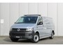 Volkswagen Transporter 2.0 TDI 102pk L2H1 Comfortline | Cruise Control | Laadruimte Inrichting | Trekhaak | Zwaailamp