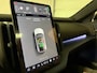 Volvo EX30 Cross Country Twin Motor Performance Ultra 69 kWh | incl. Dakrek en 2 sets wielen | Nieuw | 360° 3D Camera | Stoel en Stuurwielverwarming | Panoramadak | Harman Kardon | Elektrische voorstoelen | Adaptieve Cruise Control | Pilot Assist | BLIS Dode Hoek Detectie | Keyless Drive | Parkeersensoren voor+achter | 20 Inch | Privacy Glass | Google Infotainment | Elektrisch bedienbare achterklep | Electronic Climate Control 2-Zone | Indigo - Textiel / Nordico bekleding | Warmtepomp | Apple Carplay | Volvo On Call met mobiele App functie | Vapour Grey Metallic |
