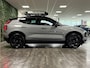 Volvo EX30 Cross Country Twin Motor Performance Ultra 69 kWh | incl. Dakrek en 2 sets wielen | Nieuw | 360° 3D Camera | Stoel en Stuurwielverwarming | Panoramadak | Harman Kardon | Elektrische voorstoelen | Adaptieve Cruise Control | Pilot Assist | BLIS Dode Hoek Detectie | Keyless Drive | Parkeersensoren voor+achter | 20 Inch | Privacy Glass | Google Infotainment | Elektrisch bedienbare achterklep | Electronic Climate Control 2-Zone | Indigo - Textiel / Nordico bekleding | Warmtepomp | Apple Carplay | Volvo On Call met mobiele App functie | Vapour Grey Metallic |