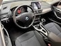BMW X1 sDrive18i Facelift / Afn. Trekhaak / Navigatie / Cruise / Stoelverwarming / PDC / 17'' LMV