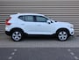 Volvo XC40 T2 AUT Business Pro | Dealer onderhouden l Trekhaak l IntelliSafe Assist & Surround | Park Assist Camera achter