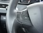 Peugeot 2008 1.2 PureTech Blue Lion | Navigatie | Panorama dak | Trekhaak | Parkeersensoren achter | Cruise control | Airco