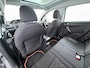 Peugeot 2008 1.2 PureTech Blue Lion | Navigatie | Panorama dak | Trekhaak | Parkeersensoren achter | Cruise control | Airco