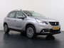 Peugeot 2008 1.2 PureTech Blue Lion | Navigatie | Panorama dak | Trekhaak | Parkeersensoren achter | Cruise control | Airco