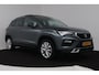 SEAT Ateca 1.5 TSI Style Business Intense (PANORAMADAK, TREKHAAK WEGKLAPBAAR, CARPLAY, ACHTERUITRIJCAMERA, CRUISE ADAPTIEF)