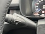 Volvo XC40 T4 Recharge R-Design | Camera | Parkeersensoren voor en achter | Stoel en stuurwielverwarming | BLIS | Adaptieve Cruise control |
