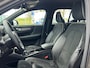 Volvo XC40 T4 Recharge R-Design | Camera | Parkeersensoren voor en achter | Stoel en stuurwielverwarming | BLIS | Adaptieve Cruise control |