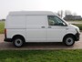 Volkswagen Transporter 2.0 TDI L1H2 75kW AC ** 9499 EX BTW **