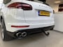 Porsche Cayenne 3.0 S E-Hybrid/NL Auto/NAP/Panoramadak/Navigatie/Parkeerassistent/Luxe Ledere Stoelen met Stoelverwarming&Elektr./Achterklep&Trekhaak Elektr./21 Inch Lmv