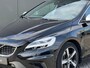 Volvo V40 T3 Polar+ Sport | Panoramadak | Harman Kardon | Camera | Parkeersensoren voor en achter | Stoelverwarming |