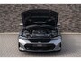 BMW 3-Serie Touring 330e xDrive | M-Sport | Live Cockpit | Panorama | Leder | Memory | HiFi | Trekhaak | 19"LM | Frozen Pure Grey
