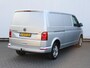 Volkswagen Transporter 2.0 TDI 204 pk L2H1 Comfortline Plus | Airco | Navigatie | Cruise control | Multi stuur | Dubbele schuifdeur | Achteruitrijcamera | PDC | Trekhaak | 17" Lm velgen | Betimmering |