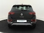 Volkswagen T-Roc 1.0 TSI Style | Parkeerassistent | Digital cockpit Pro | CarPlay | LED Plus verlichting | Adaptieve cruise control | Climate control | Parkeersensoren |