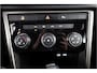 Volkswagen T-Roc 1.5 TSI Style 150 pk Automaat (DSG) | Verlengde garantie | Navigatie | Parkeersensoren | Adaptieve cruise control