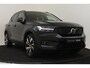 Volvo XC40 RECHARGE P8 AWD R-DESIGN -PANO.DAK|HARMAN/KARDON|360°CAM|ADAP.LED|WARMTEPOMP|LEDER|ADAP.CRUISE|VERW.VOORRUIT|TREKHAAK