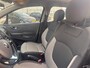 Renault Captur 0.9 TCe Expression Airco | Cruise | Trekhaak | 15" Lichtmetaal | Parkeersensoren Achter | Elek. Ramen | 15" lichtmetalen velgen | Afwijkende dakkleur | Airco