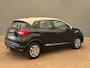 Renault Captur 0.9 TCe Expression Airco | Cruise | Trekhaak | 15" Lichtmetaal | Parkeersensoren Achter | Elek. Ramen | 15" lichtmetalen velgen | Afwijkende dakkleur | Airco