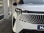 Peugeot 5008 1.2 Hybrid 145 GT | Automaat | Achteruitrijcamera | Apple carplay | Electronic climate controle | Navigatie systeem full map | Voorstoelen en stuurwiel verwarmd