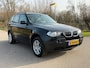 BMW X3 2.5i / Automaat / Airco / Navi / Camera / Cruise Control / Leder / Stoelverwarming / PDC / Trekhaak / LM-Velgen