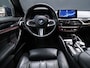 BMW 5-Serie Touring 520i M Sport [SCHUIFKANTELDAK, CRUISE CONTROL, BLUETOOTH TELEFOON, HUD, ACHTERUITRIJCAMERA, PDC V+A, STOELVERWARMING, BMW ADAPTIVE LED, NIEUWSTAAT]