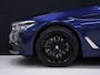 BMW 5-Serie Touring 520i M Sport [SCHUIFKANTELDAK, CRUISE CONTROL, BLUETOOTH TELEFOON, HUD, ACHTERUITRIJCAMERA, PDC V+A, STOELVERWARMING, BMW ADAPTIVE LED, NIEUWSTAAT]